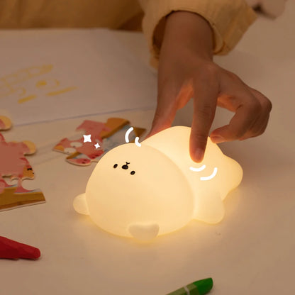 Cozy Glow: Touch-Control Silicone Bear Night Light – The Perfect Nursery Companion!