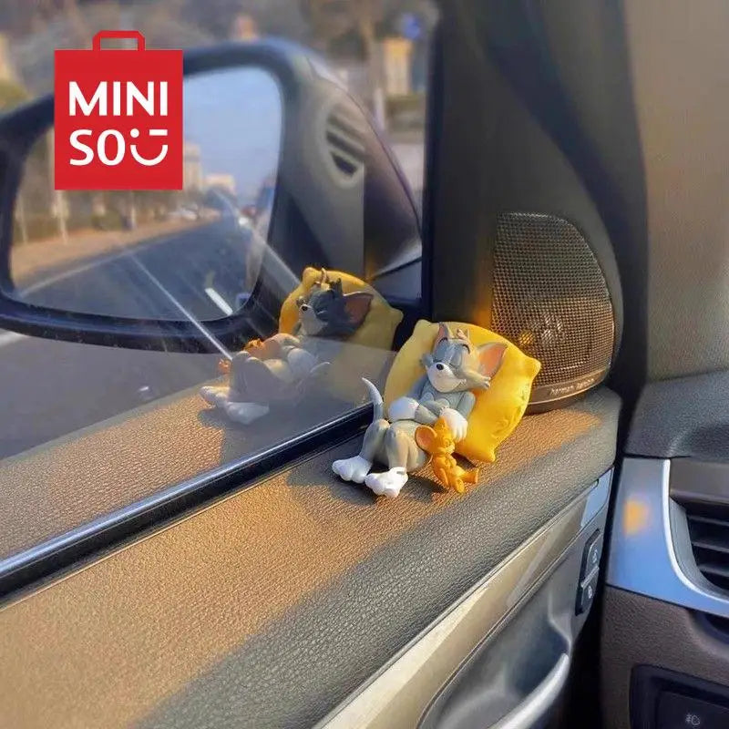 « Décorations de voiture Tom et Jerry Kawaii : d'adorables accessoires de dessins animés pour égayer votre trajet ! »